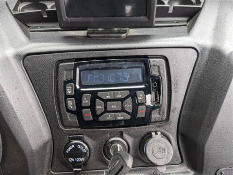 2023 Bintelli BEYOND 4PR LIFTED