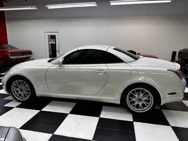 2004 Lexus SC 430