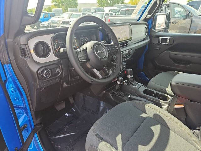 2025 Jeep Gladiator Willys