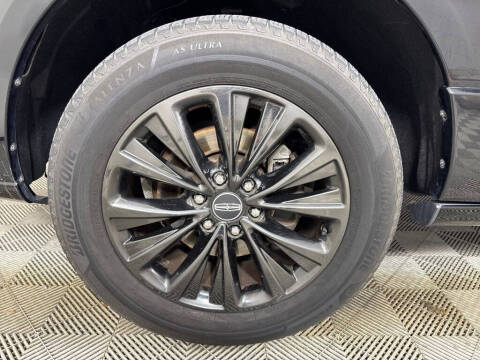 2016 Lincoln Navigator Select