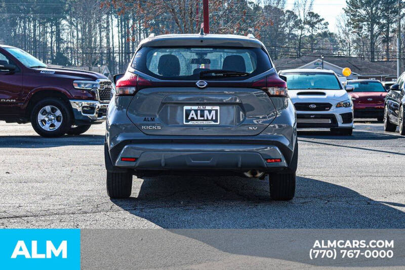 2021 Nissan Kicks SV