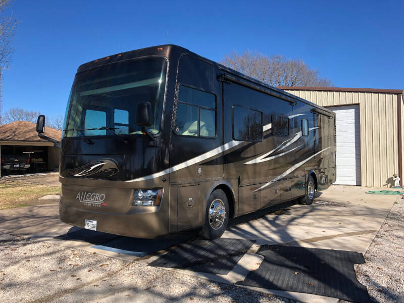 2012 Tiffin Allegro Red for sale at Texas Truck Deals in Corsicana TX