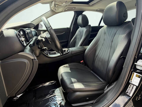 2017 Mercedes-Benz E-Class E 300 4MATIC