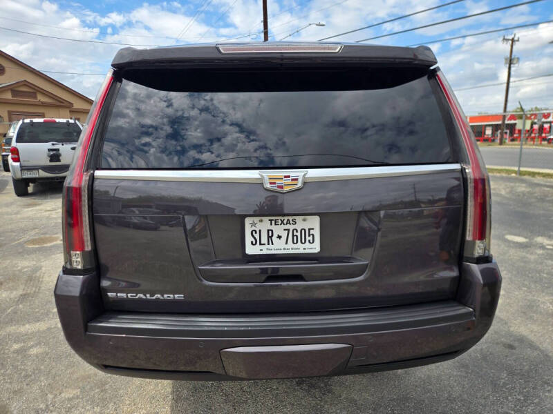 2016 Cadillac Escalade ESV Platinum