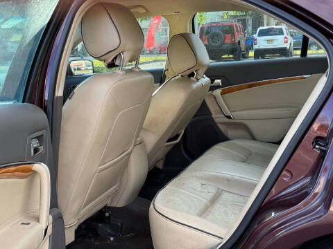 2012 Lincoln MKZ