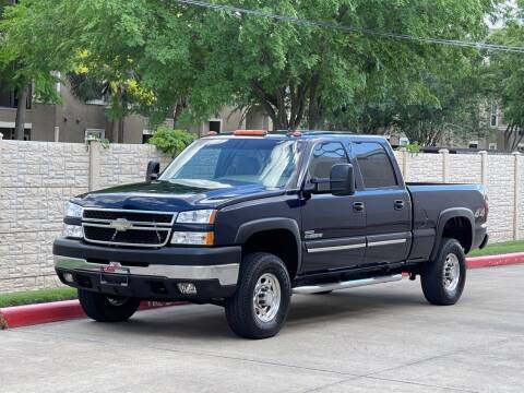 2007 Chevrolet Silverado 2500HD Classic for sale at RBP Automotive Inc. in Houston TX