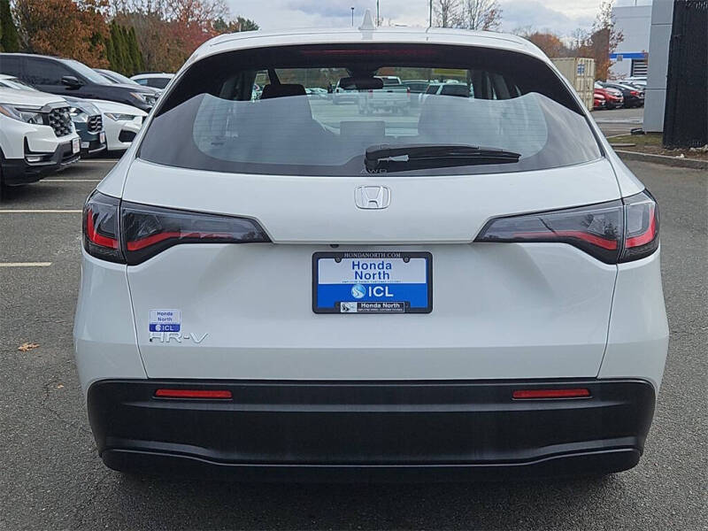 2024 Honda HR-V LX