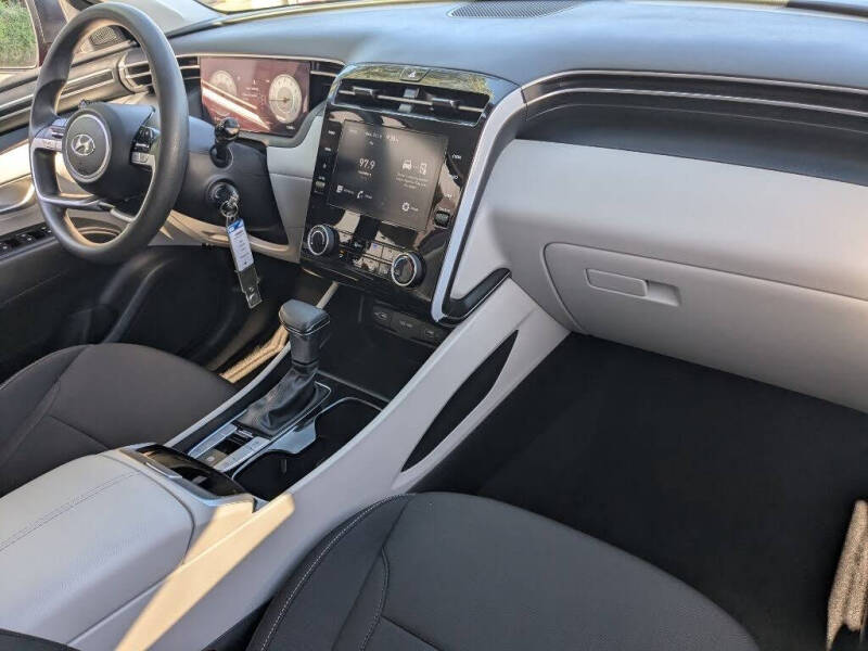 2024 Hyundai Tucson SE