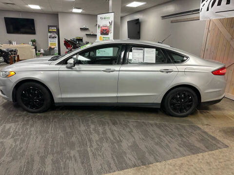 2014 Ford Fusion S