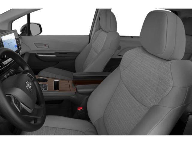 2021 Toyota Sienna LE 8-Passenger