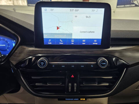 2020 Ford Escape Titanium