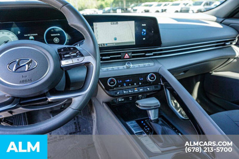 2023 Hyundai Elantra