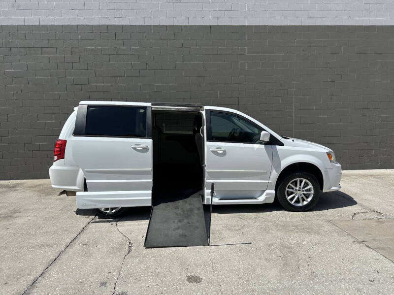 2015 Dodge Grand Caravan SXT Plus