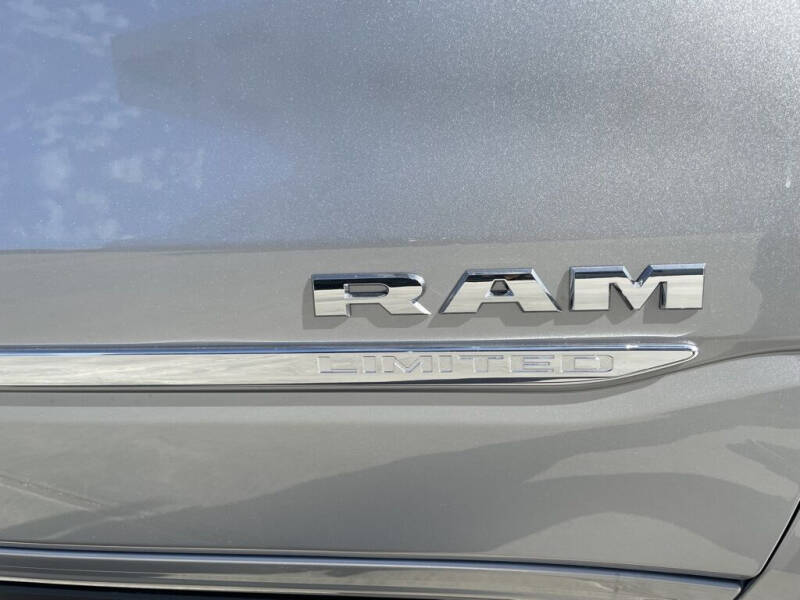 2022 RAM Ram 1500 Pickup Limited photo 17