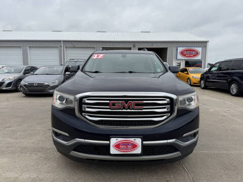 2017 GMC Acadia SLT-1