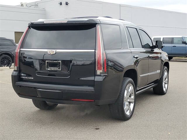 2017 Cadillac Escalade Premium Luxury