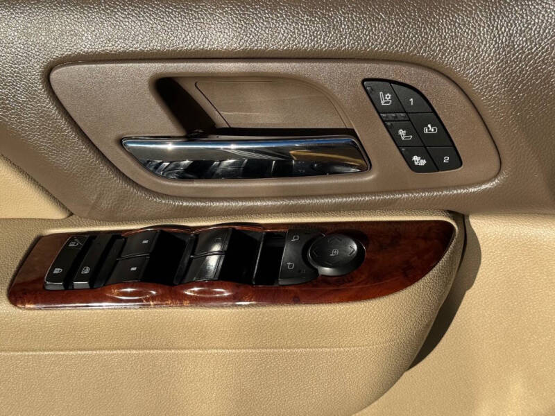 2014 Chevrolet Suburban LTZ