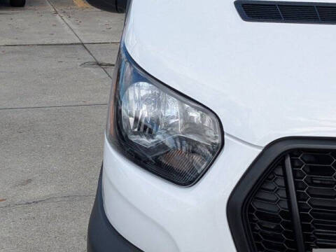 2025 Ford Transit 250