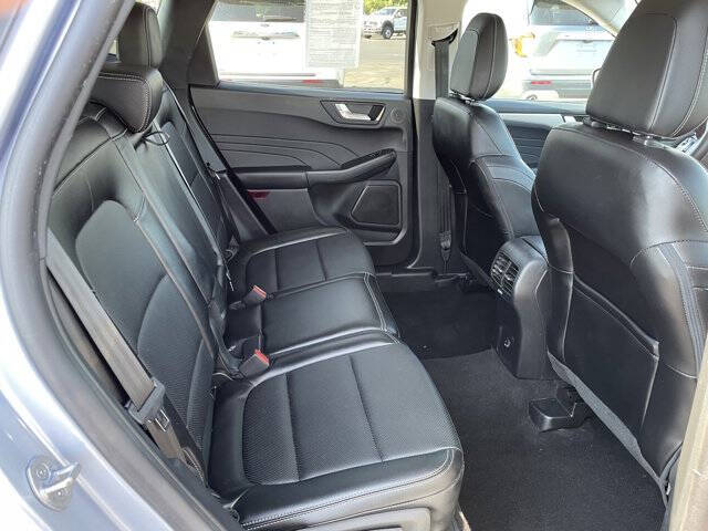 2022 Ford Escape SEL