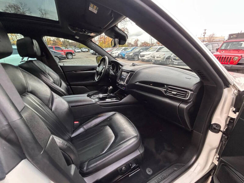 2017 Maserati Levante