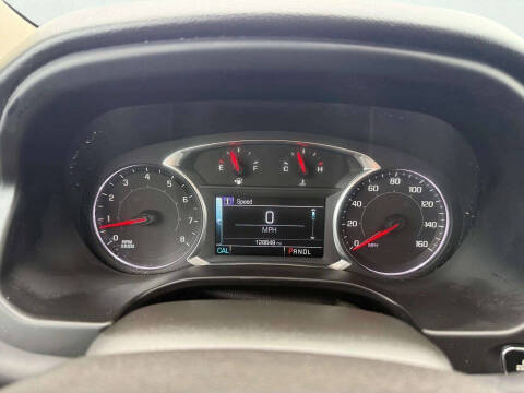 2017 GMC Acadia SLE-2