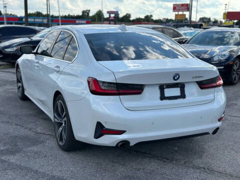 2022 BMW 3 Series 330e