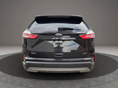 2023 Ford Edge
