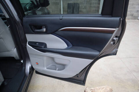 2016 Toyota Highlander Limited