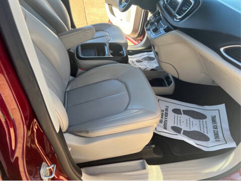 2021 Chrysler Voyager LXi