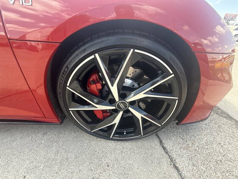 2023 Audi R8 5.2 V10 performance