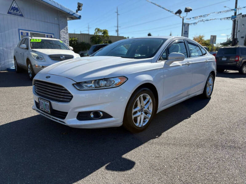 2013 Ford Fusion SE