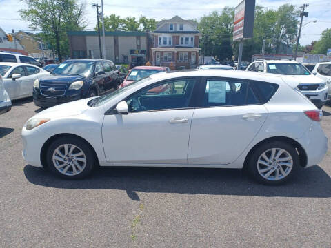 2013 Mazda MAZDA3 i Touring