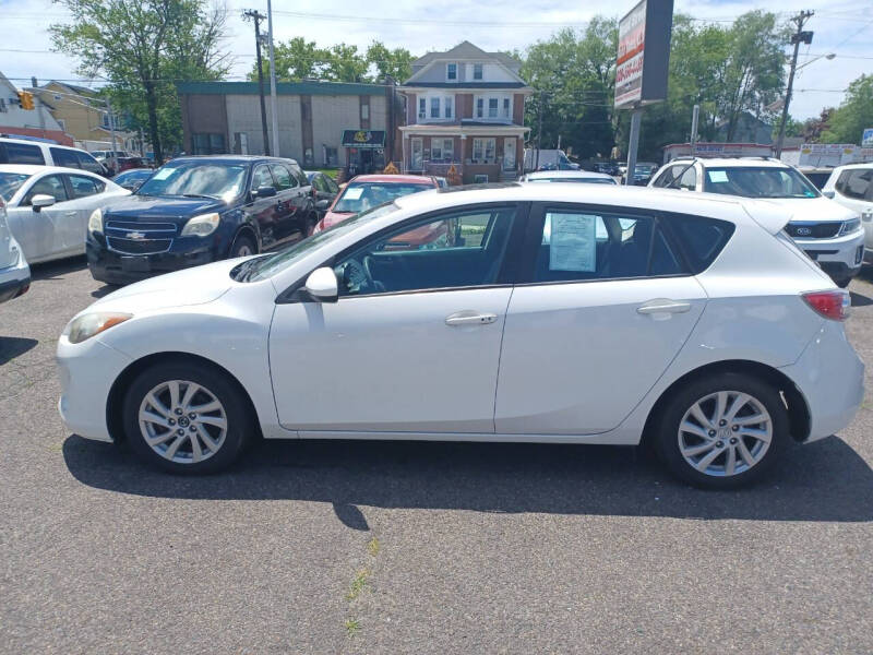 2013 Mazda MAZDA3 i Touring