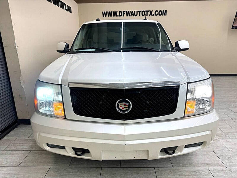 2005 Cadillac Escalade