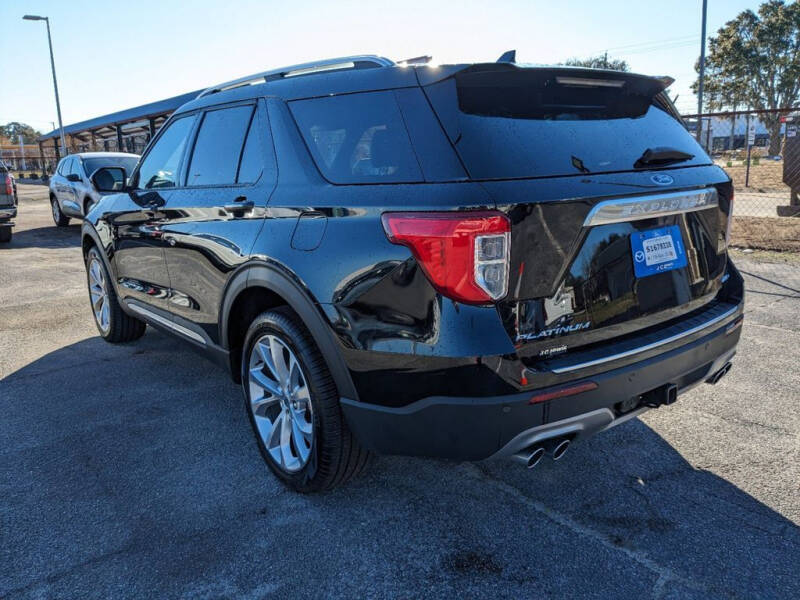 2023 Ford Explorer Platinum