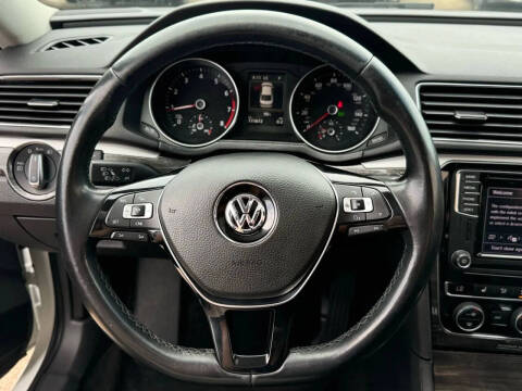 2017 Volkswagen Passat 1.8T SE