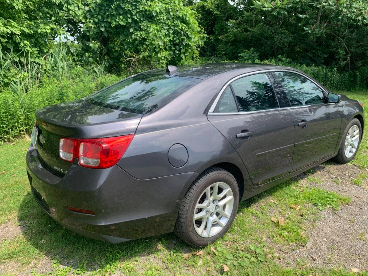 2013 Chevrolet Malibu for sale at Car Connection in Painesville, OH