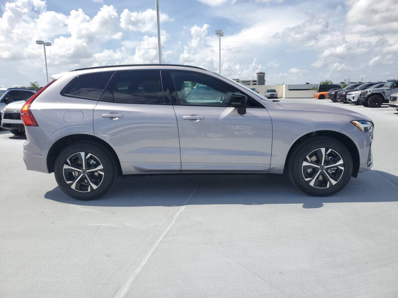 2026 Volvo XC60 B5 Core