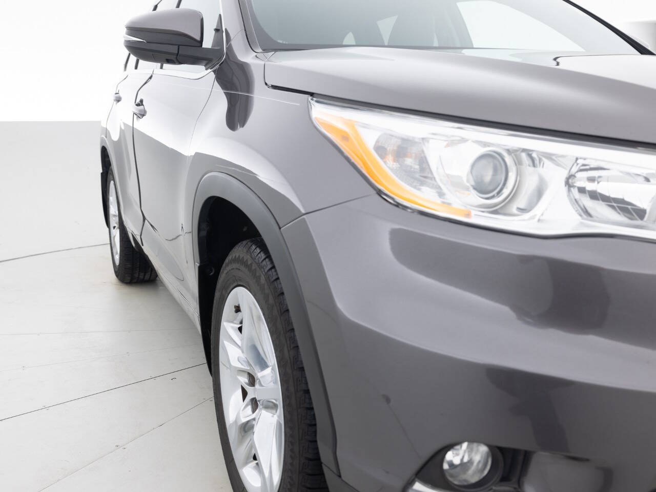 Used Car 2014 Toyota Highlander  Limited Platinum Awd 4dr Suv For Sale Under $15,000 In Coal City, Illinois