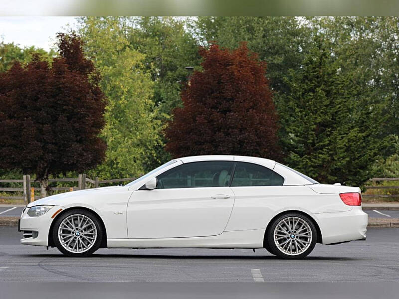 2011 BMW 3 Series 335i