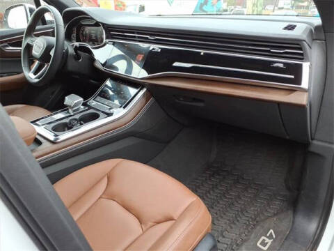 2025 Audi Q7 quattro Premium Plus 55 TFSI