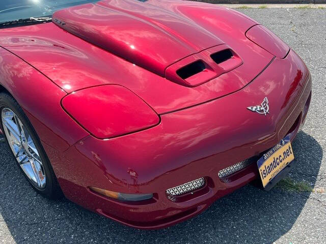 2004 Chevrolet Corvette