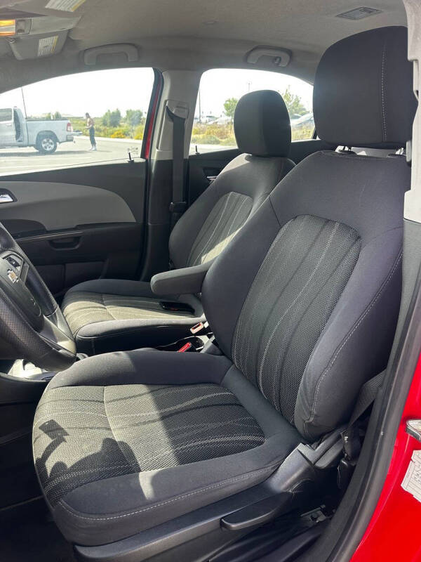 2014 Chevrolet Sonic LT Auto