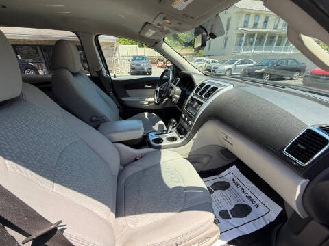 2010 GMC Acadia SLE