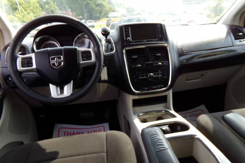 2012 Dodge Grand Caravan Crew