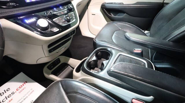 2019 Chrysler Pacifica Hybrid