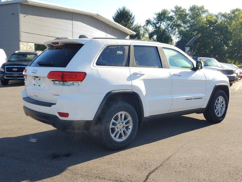 2019 Jeep Grand Cherokee Laredo