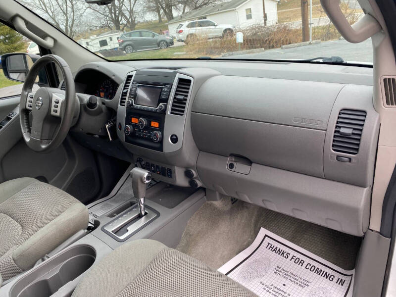 2016 Nissan Frontier SV