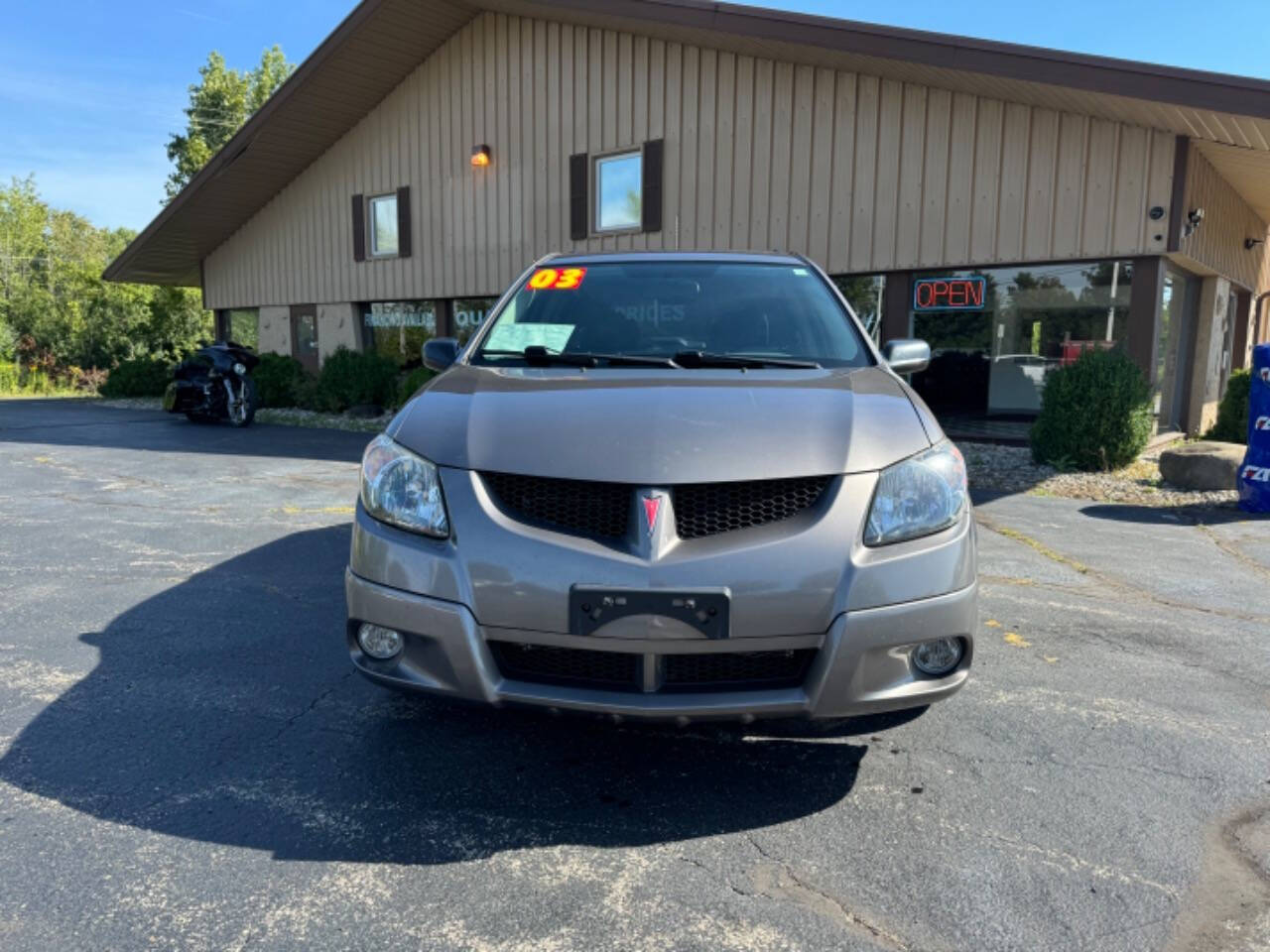 2003 Pontiac Vibe for sale at BOHL AUTOMOTIVE in Racine, WI