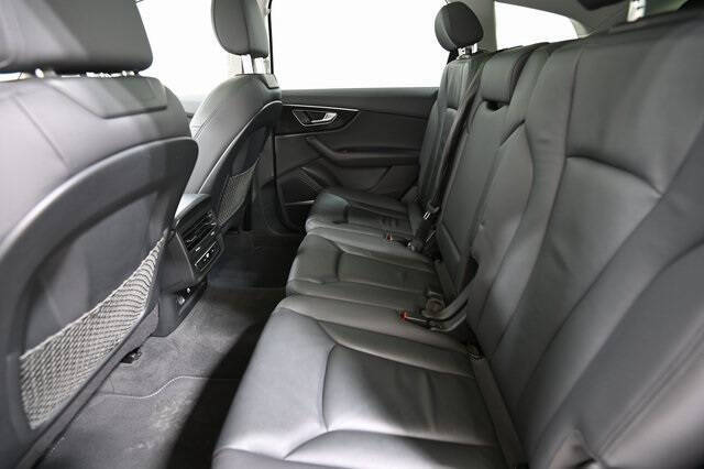 2022 Audi Q7 quattro Premium Plus 55 TFSI